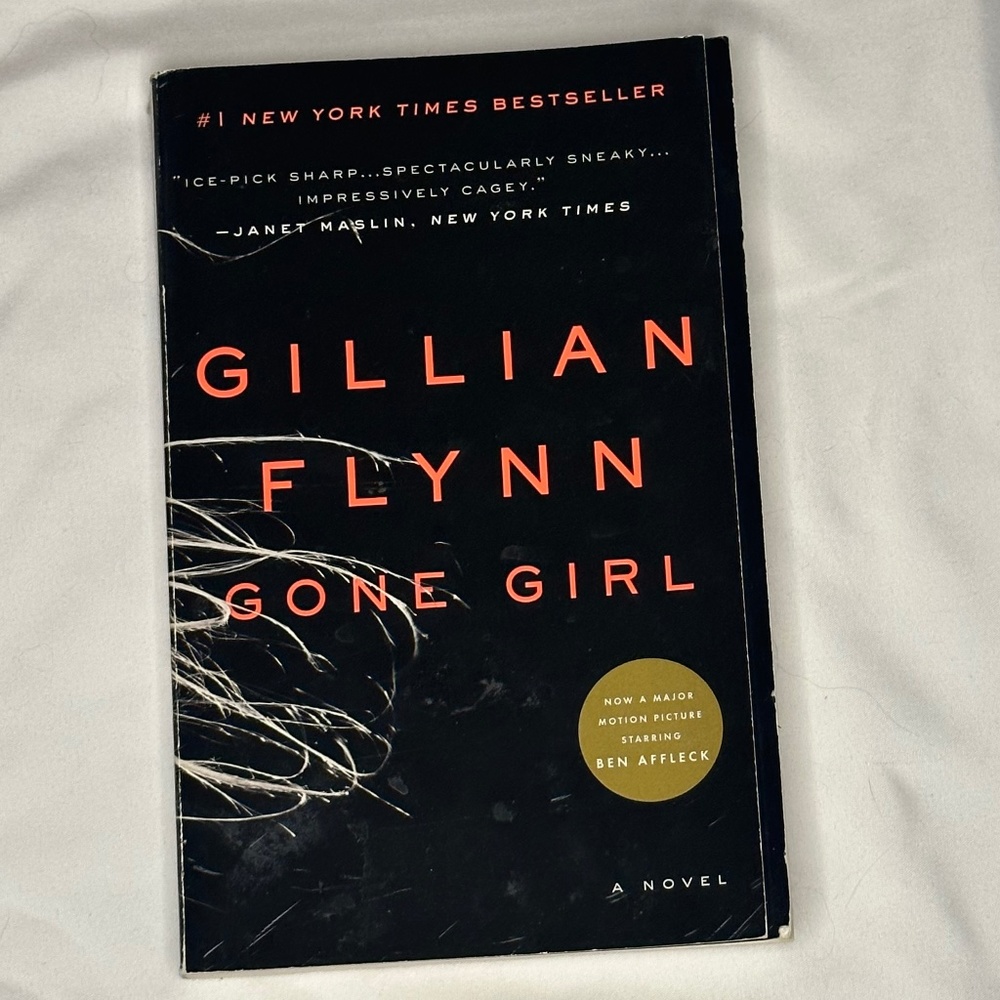 Gone Girl by Gillian Flynn